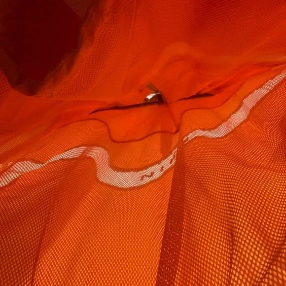 Nike Orange Windbreaker - Picture 6 of 6